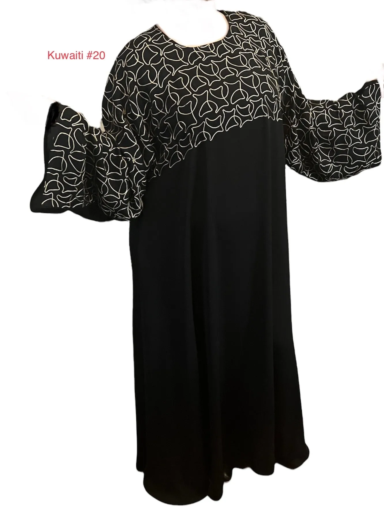 Black Kuwaiti Abayas Variants 17-32