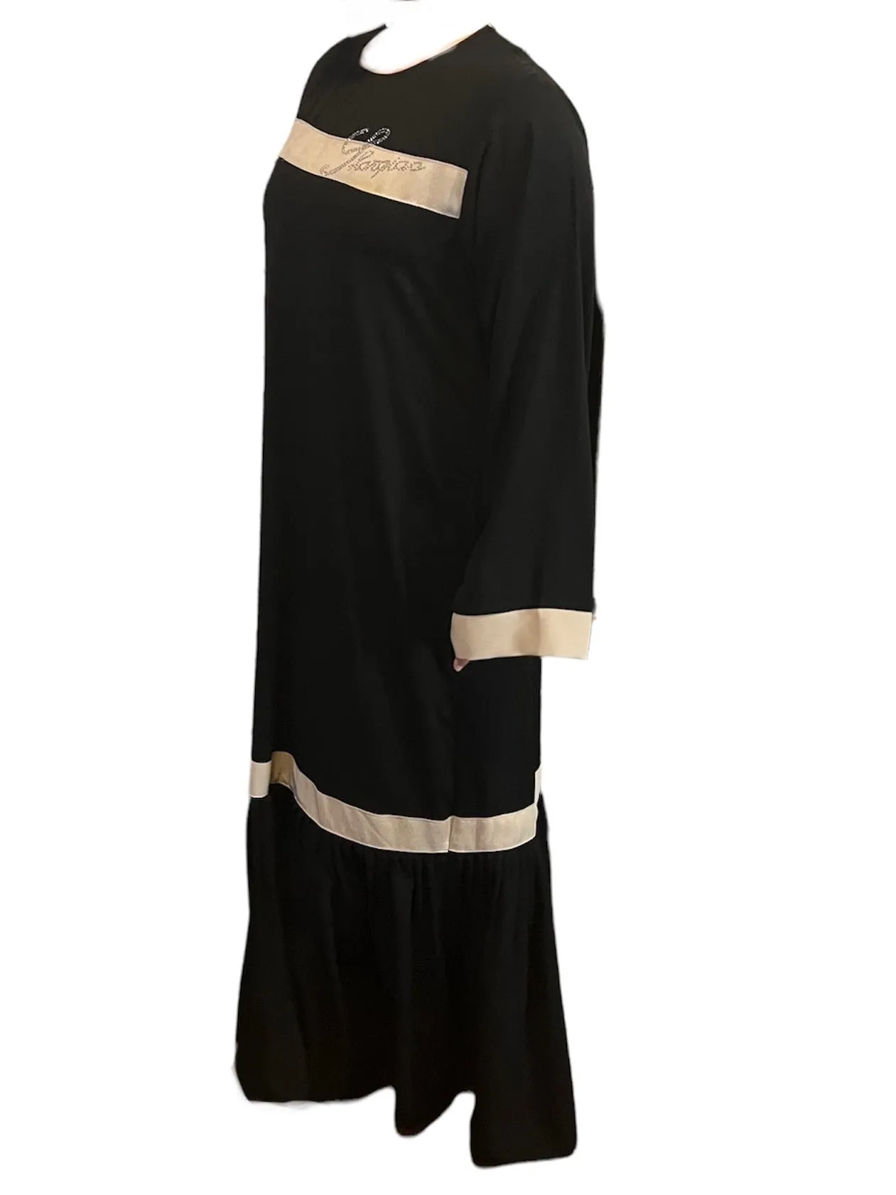 Black Kuwaiti Abayas Variants 17-32